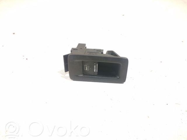 Кнопковий блок керування склопідіймачами задній правий 1F0959527 VAG