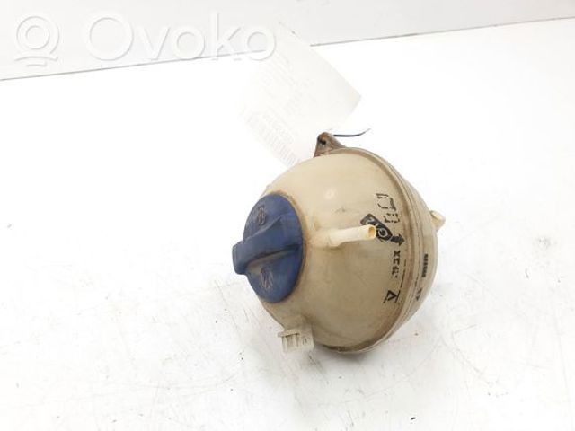 Водяний бачок системи охолодження 1H0121407C VAG
