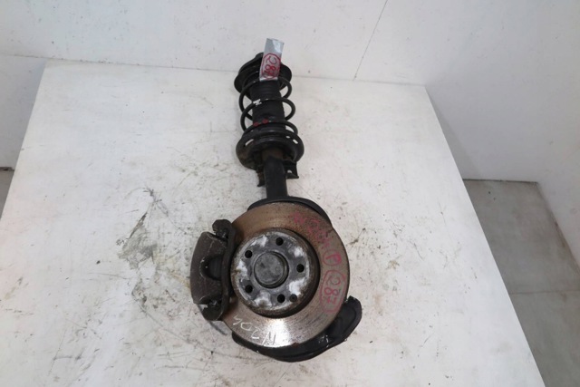 Подушка амортизатора переднього 2043201273 MERCEDES