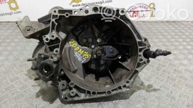 Коробка передач в зборі з головною передачею і диференціалом 20DM75 PEUGEOT