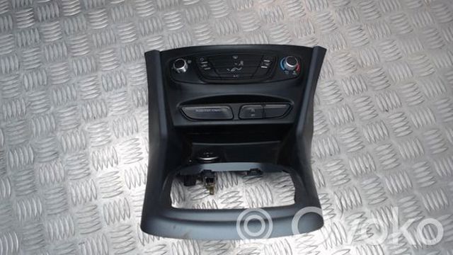 2116817 Ford
