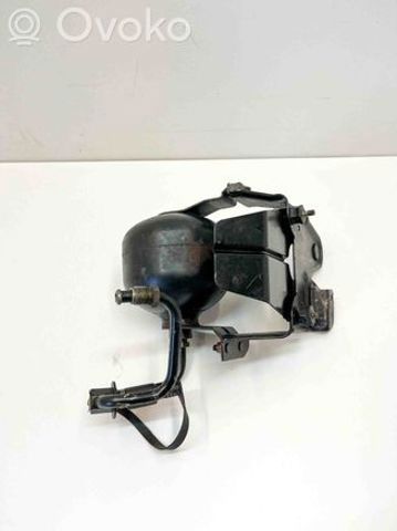 Гидроакумулятор системи амортизації 2203270115 MERCEDES
