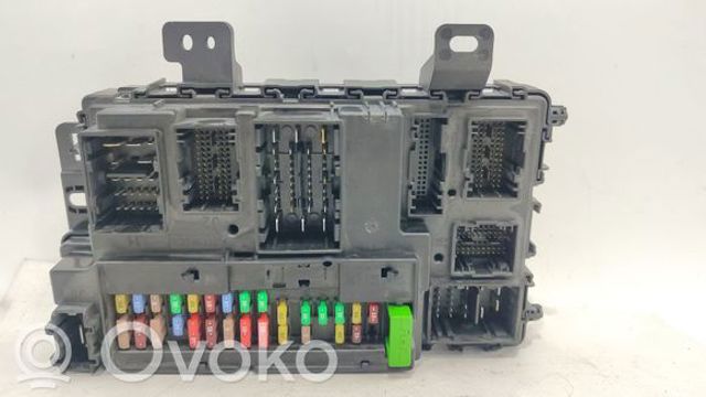 Монтажний блок 2241693 FORD
