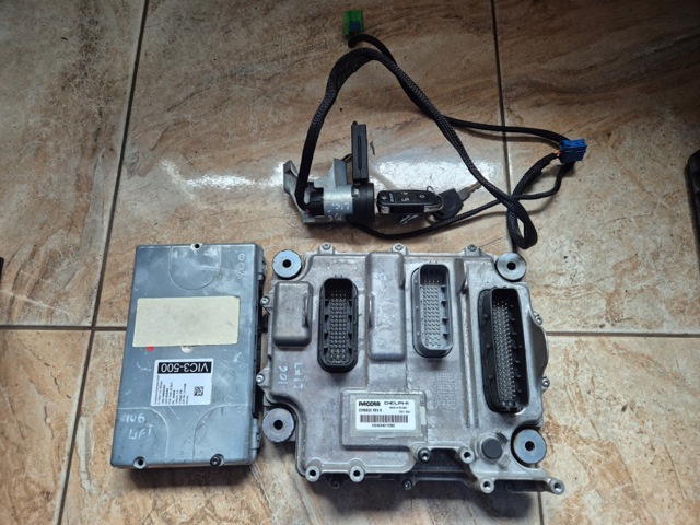 2298833 DAF
