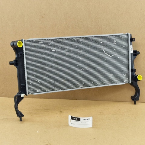 Радіатор системи охолодження двигуна 25310F3300 HYUNDAI