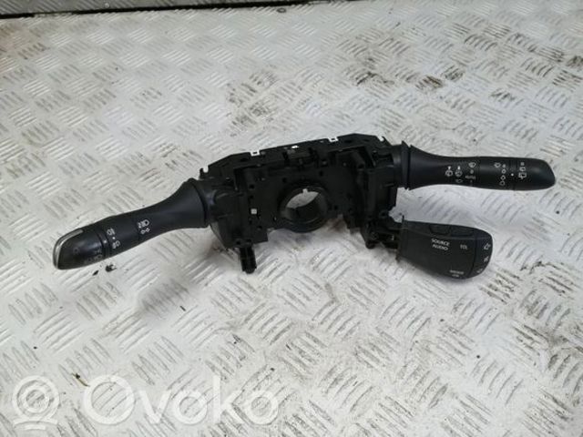 Перемикач підрульовий, в зборі 255678341R RENAULT