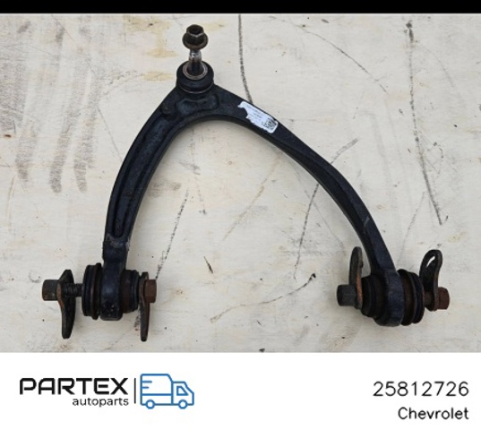 Важіль передньої підвіски верхній, правий 25812726 GM