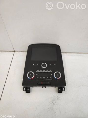 280909929R Renault (RVI)