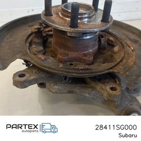 Цапфа поворотна права 28411SG000 SUBARU