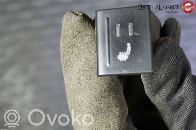 Кнопка вкл.обогрева сидіння 2H0963563C VAG