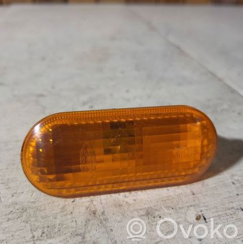 Повторювач повороту в крило 2S6A13K354AD FORD