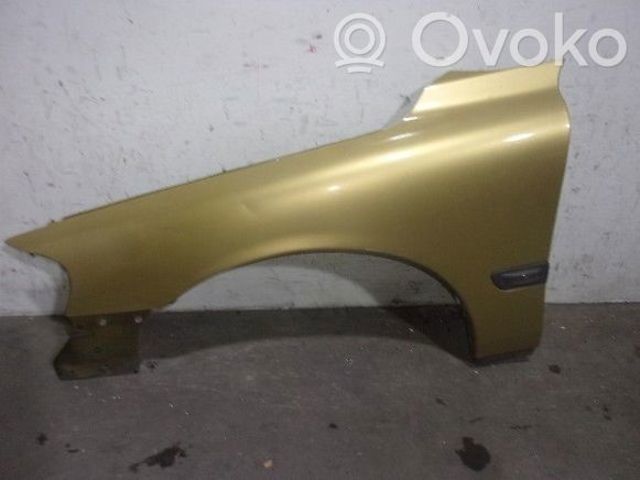 Переднє ліве крило 30796492 VOLVO