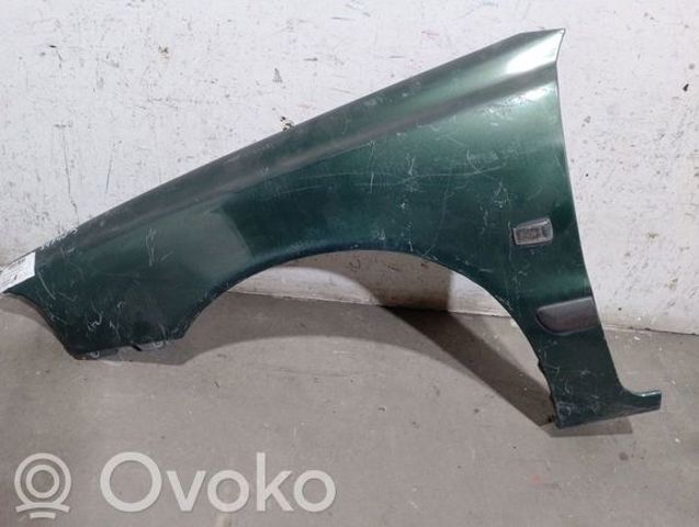 Переднє ліве крило 30802306 VOLVO