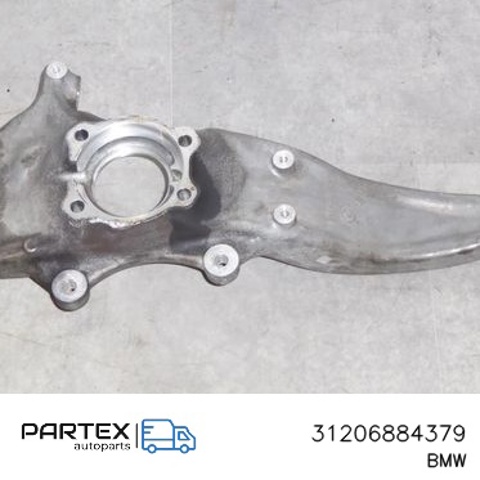 Кулак поворотний передній лівий 31206884379 BMW