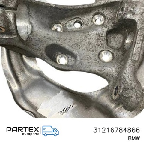 Цапфа передні праві 31216784866 BMW