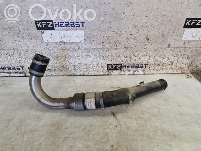 Радіатор интеркуллера 31368270 VOLVO