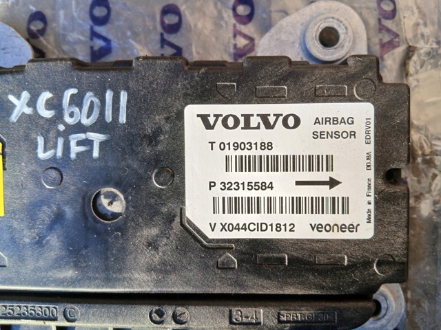 Модуль-процесор керування подушки безпеки 32315584 VOLVO