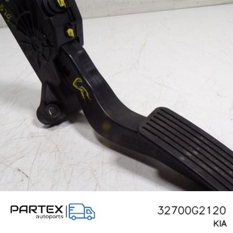 Підаль газу 32700G2120 HYUNDAI