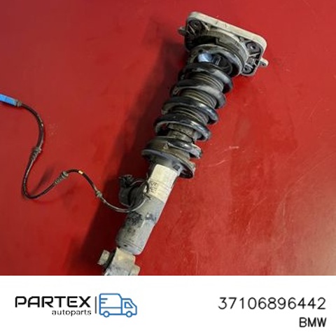 Стійка задня права 37106896442 BMW