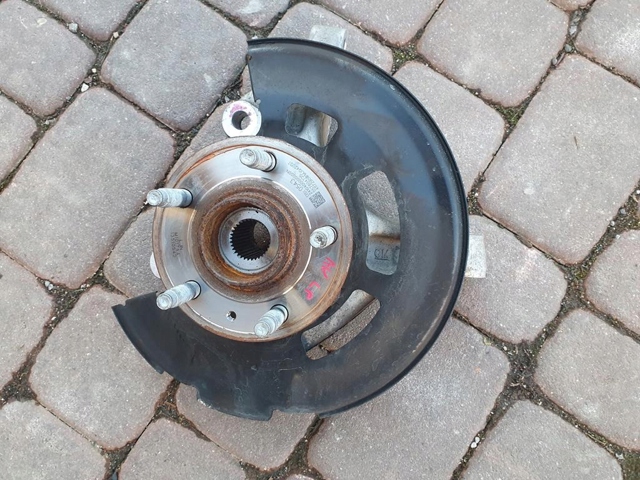 Кулак поворотний передній лівий 39030299 OPEL