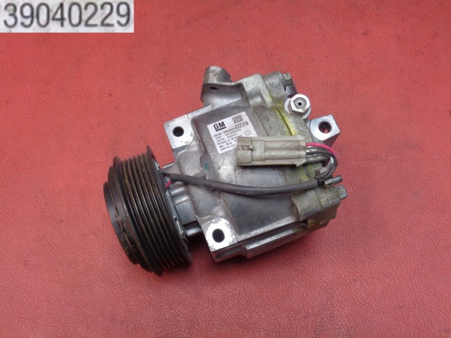 Компресор холодоагенту 39040229 OPEL