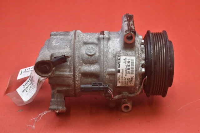 Компресор холодоагенту 39157291 OPEL