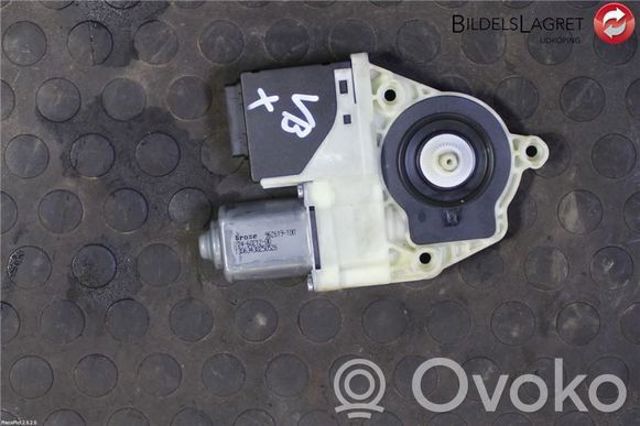 Моторчик склопідйомника двері задніх, лівих 3AA959703BVW2 VAG