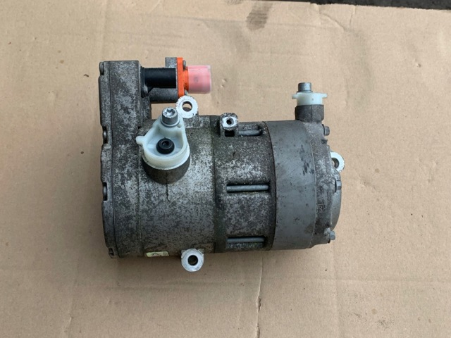Компресор системи кондиціювання 3GD816803A VAG