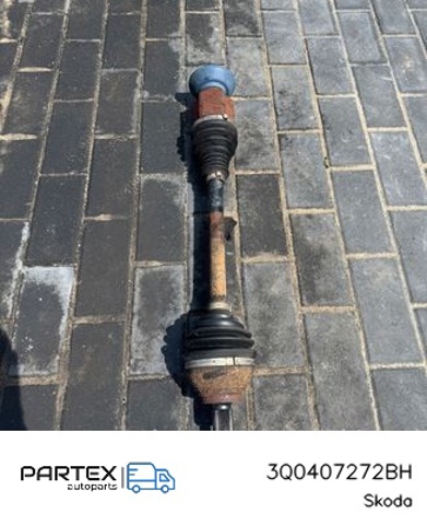 Піввісь передня, права Volkswagen Passat ALLTRACK B8