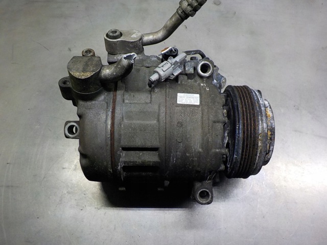 Компресор кондиціонера 4472601571 BMW