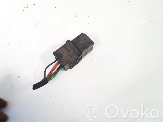 Реле високого струму 46520429 FIAT