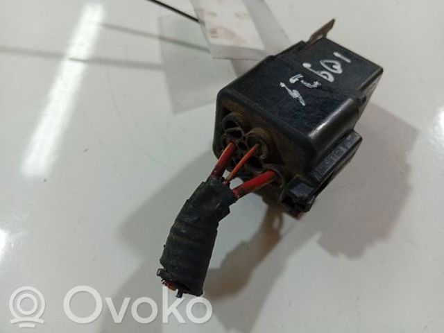 Блок управління вентилятором 46520438 FIAT