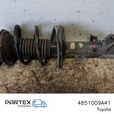 Стійка передня права 4851009A41 TOYOTA