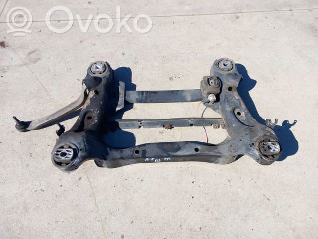 Балка кріплення коробки передач 4E0399313D VAG