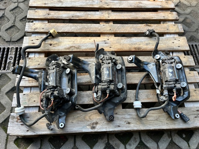 Компресор пневмопідкачкою (амортизаторів) 4G0616005D VAG