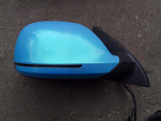 Праве бічне дзеркало 4L1857410E VAG