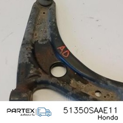Правий важіль передній нижній підвіски 51350SAAE11 HONDA