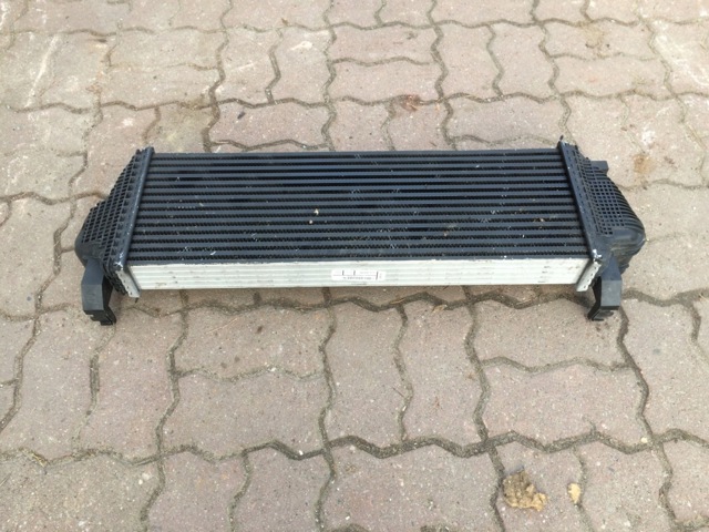Радіатор интеркуллера 52079970AA CHRYSLER