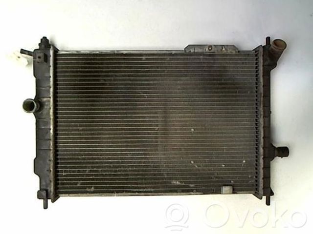 Радіатор охолодження 52456308 OPEL