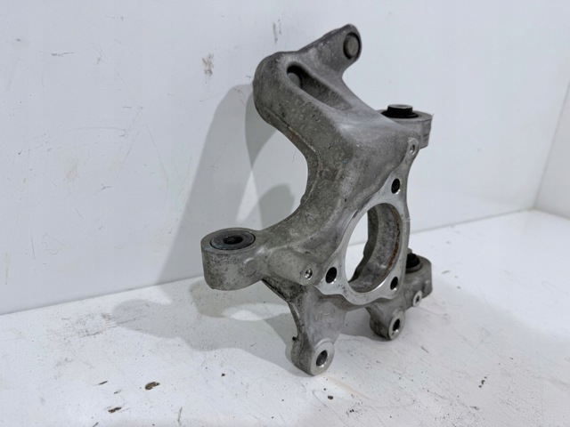 Цапфа поворотного кулака 52710AT000 HYUNDAI