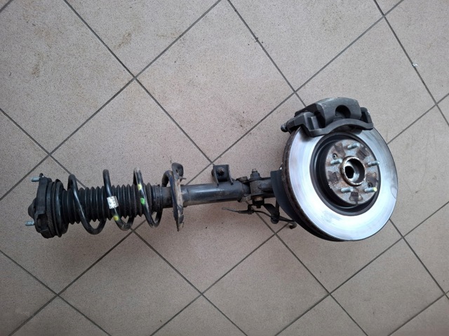 Стійка передня права 54660F1510 HYUNDAI