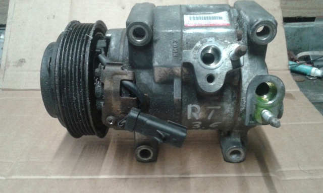 Компресор холодоагенту 55111104AC CHRYSLER