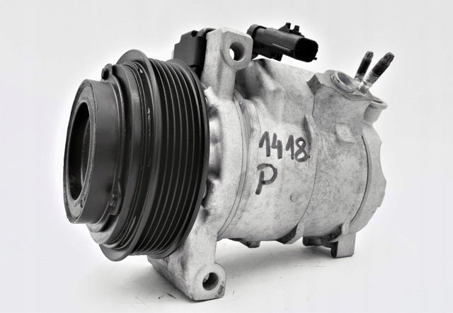 Компресор кліматичної установки 55111433AC CHRYSLER