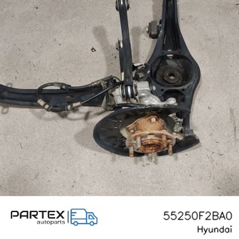 Поперечна тяга задньої підвіски 55250F2BA0 HYUNDAI