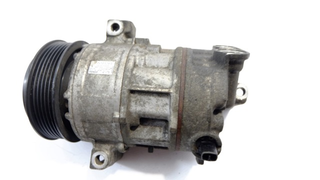 Компресор кліматичної установки 55701201 FIAT