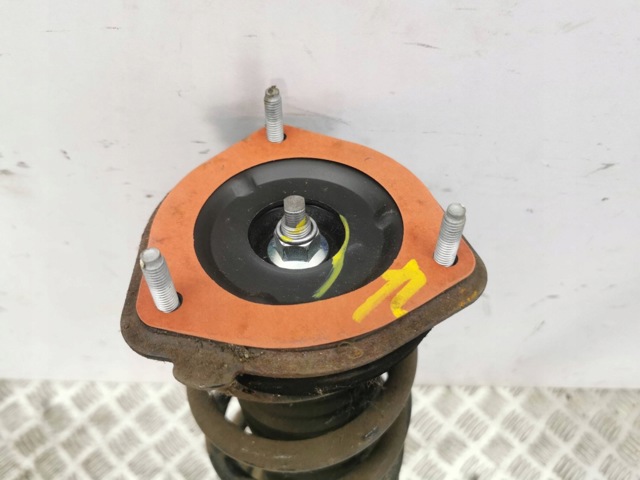 Задній амортизатор 562104GE0C NISSAN