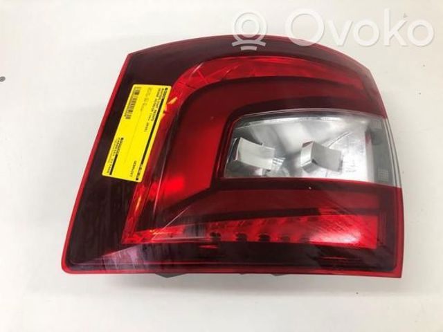 Задній правий стоп 5E9945208 VAG