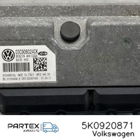 Панель приладів 5K0920871 VAG