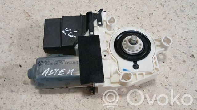 Моторчик склопідйомника двері задніх, лівих 5P0839401 VAG