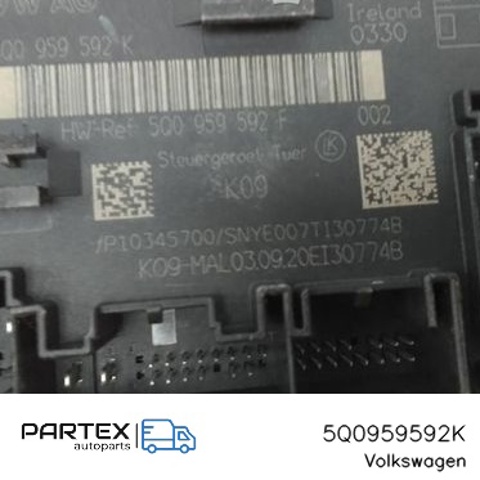 Блок комфорту передніх дверей 5Q0959592K VAG